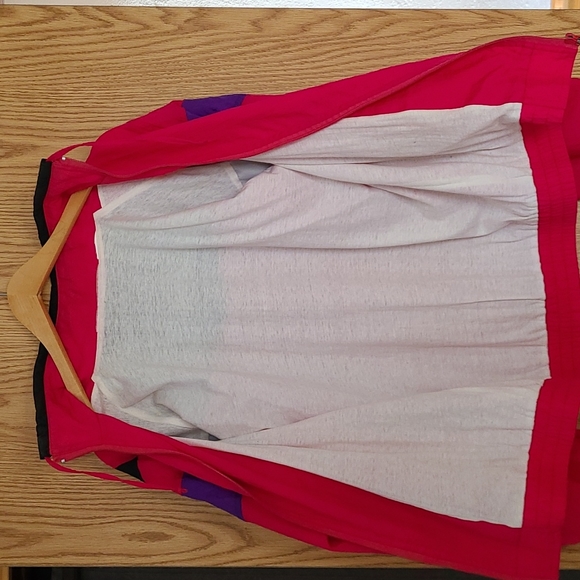 Vintage Wind Suit - Picture 7 of 8